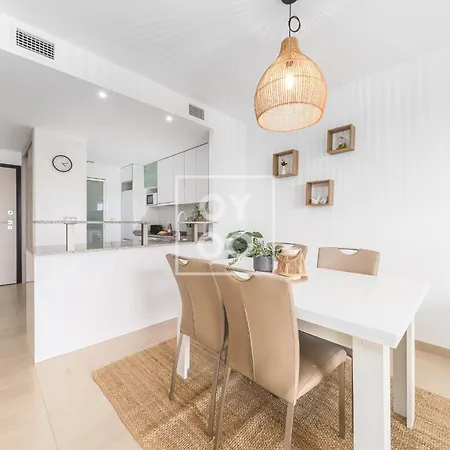 Apartamento Perla Azul Groundfloor Retreat - Walk To - By Oyoostays