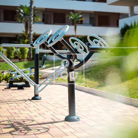 Apartamento Perla Azul Groundfloor Retreat - Walk To - By Oyoostays